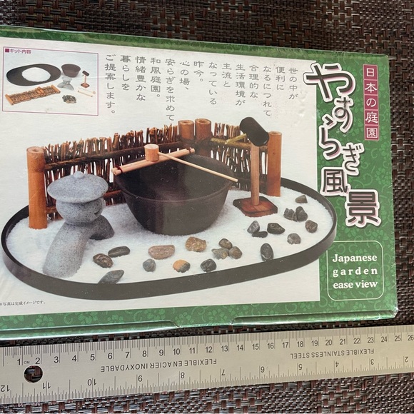 Japanese Zen Garden Model Kit - Picture 3 of 6